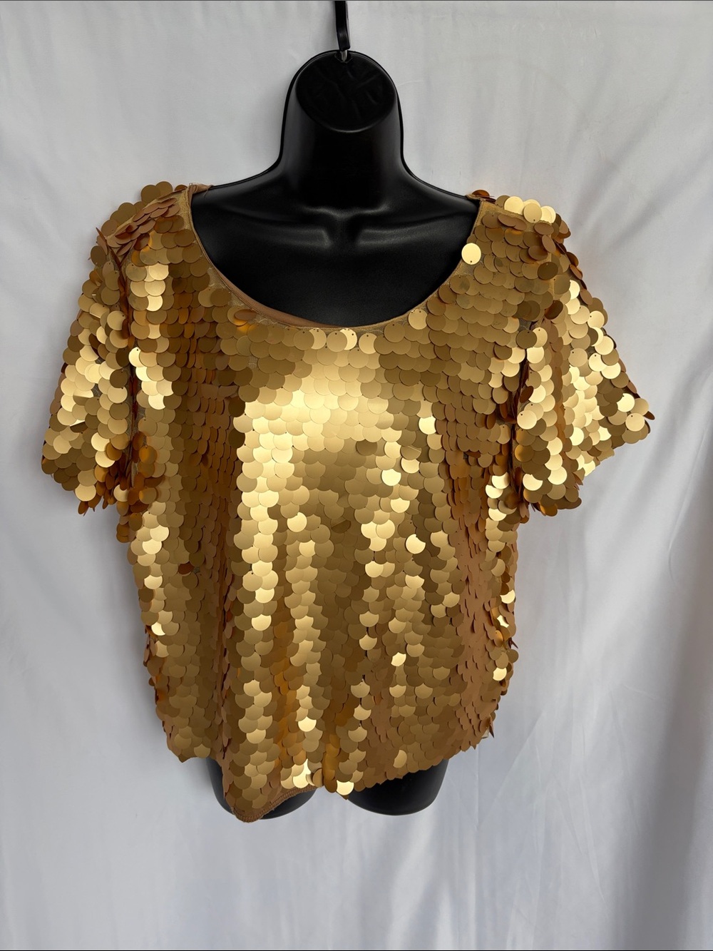 Disney Gold Sequin Short Sleeve Crop Top, sz L, 20” PTP, 22” L